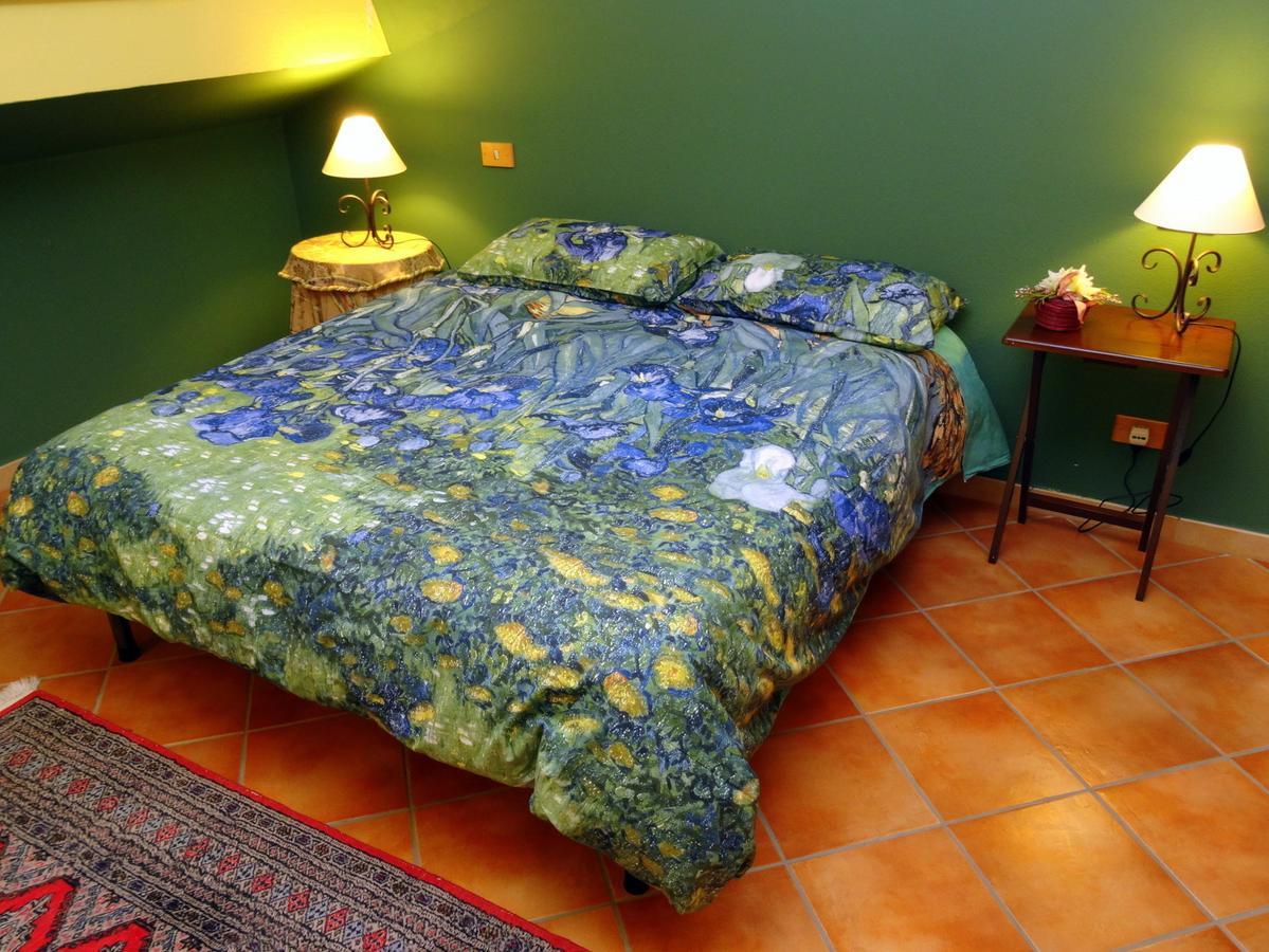 Bed and Breakfast Bb Doliahouse Dolianova Zimmer foto